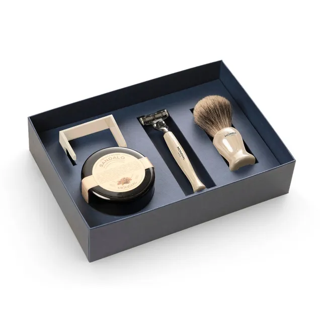 mondial-1908-set-regalo-premium-baylis-pennello-tasso-rasoio-mach3-stand-crema image 1